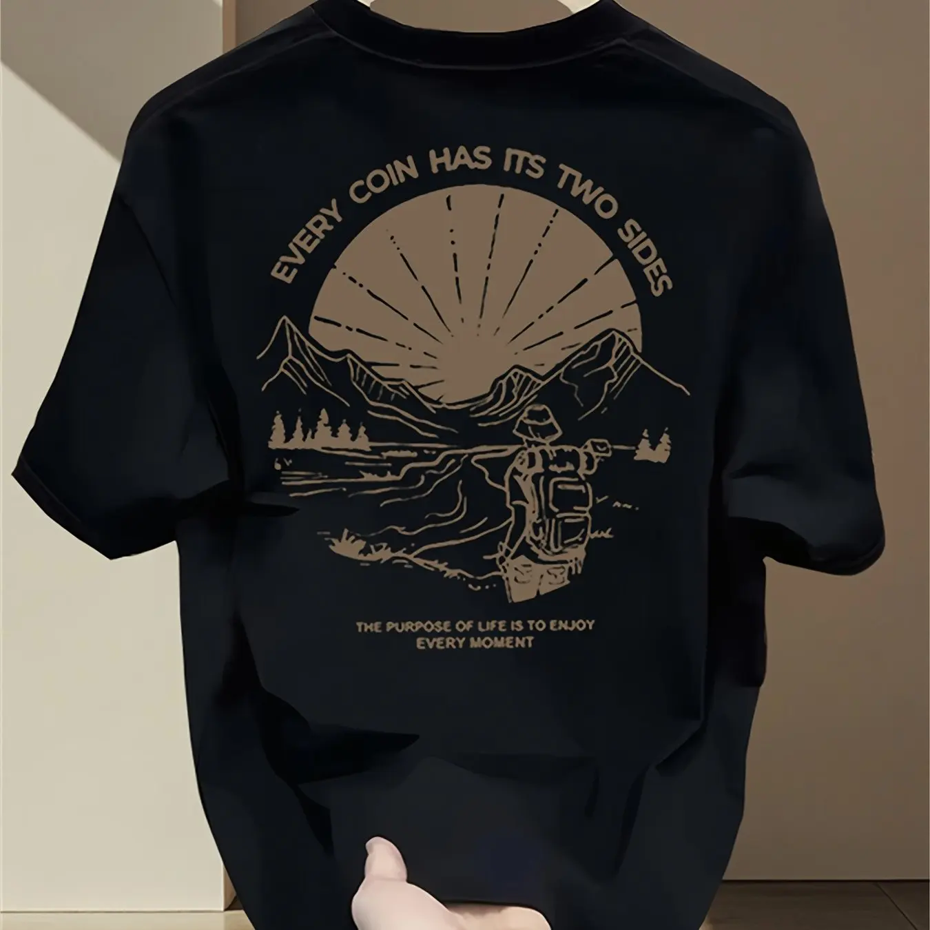 Vintage Mountain Hiking Graphi - Outdoor Adventure Quotes Short reseña y precio