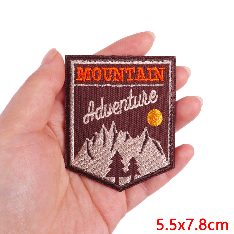 Mountain Camping Adventure Emb - Outdoor Adventure With No Backpack reseña y precio